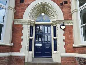 Exterior detail - Pelham House One Bedroom Ground Floor Apartment (Nottingham)