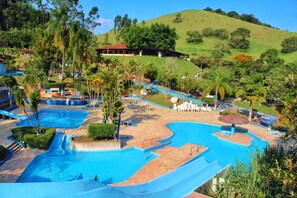 11 piscinas al aire libre, sillones reclinables de piscina