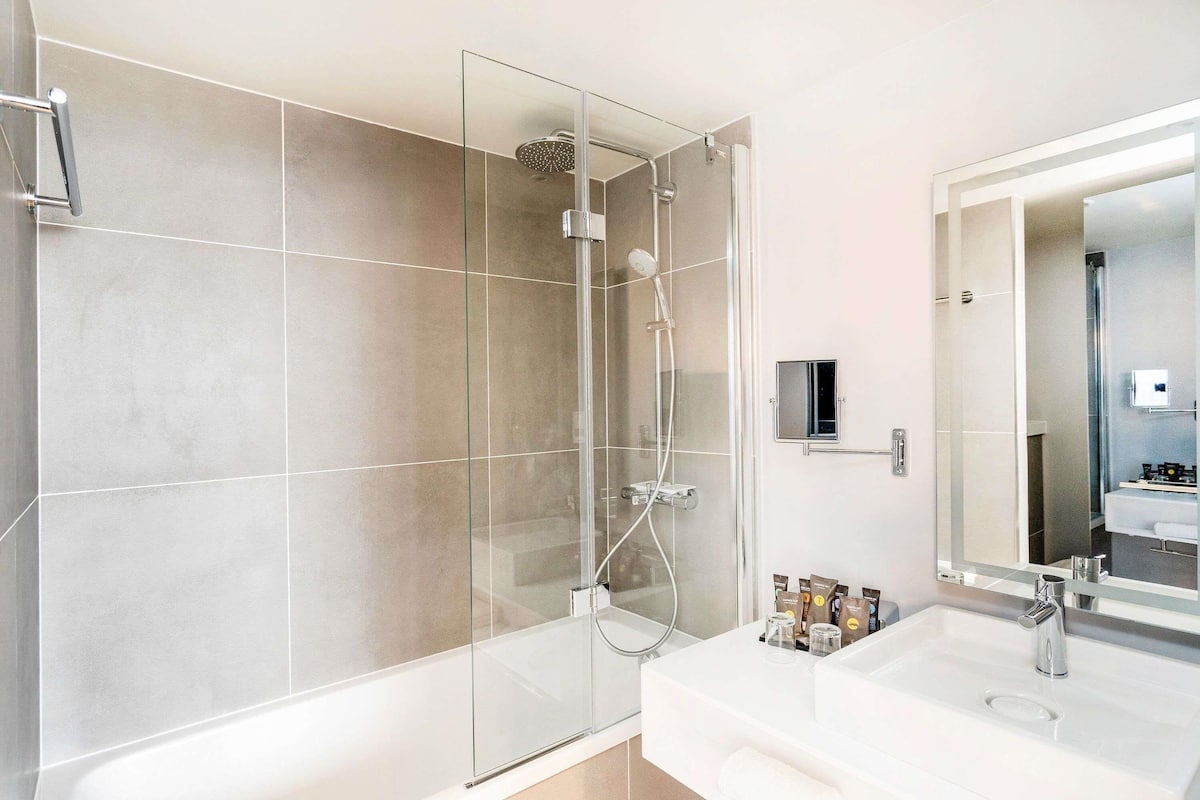 1 Schlafzimmer, Zimmersafe, schallisolierte Zimmer