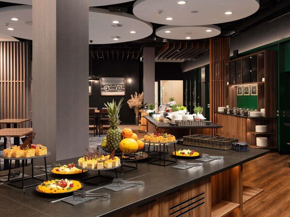 Se sirven comidas y cenas