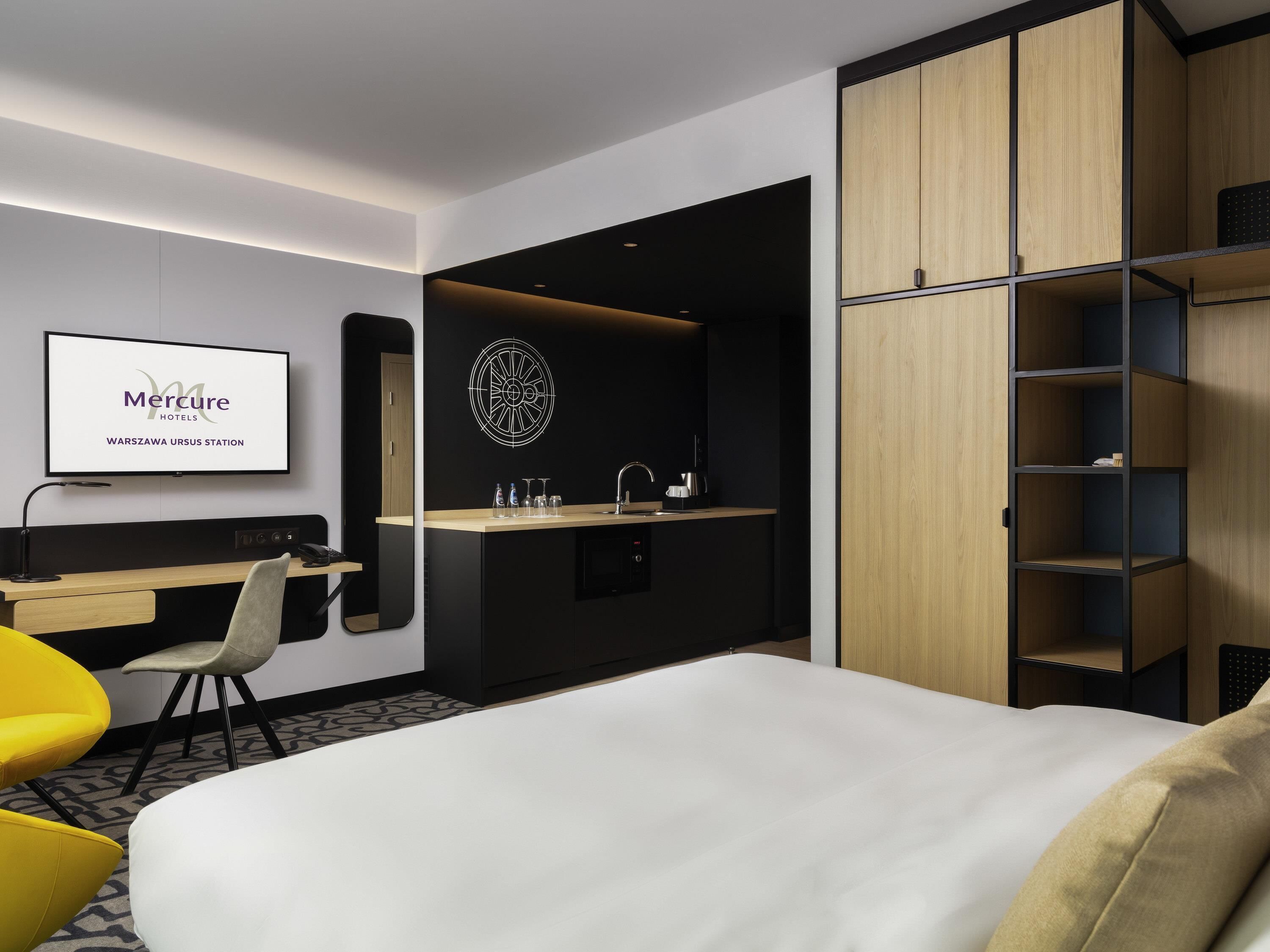 Kamar, 1 Tempat Tidur Queen, dapur | Minibar, brankas, meja kerja, dan kedap suara