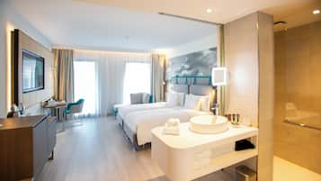 Chambre Supérieure, 2 lits une place | Literie de qualité supérieure, couette en duvet d'oie, minibar