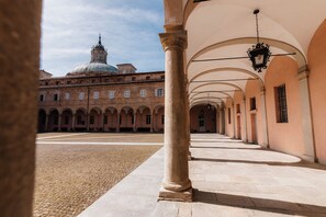 Exterior detail - Casa Regina Montis Regalis (Vicoforte)