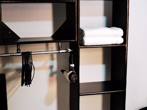 Superior Double Room | Wardrobe