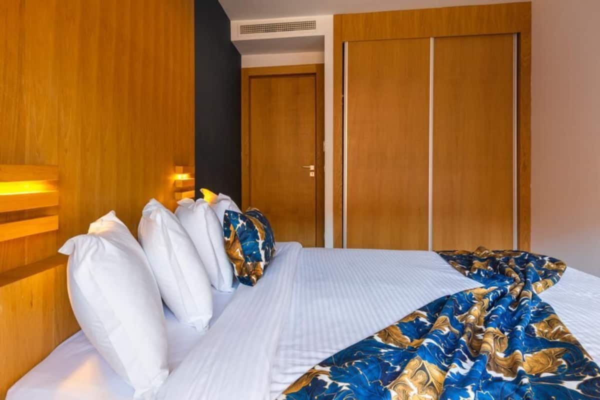 Studio Deluxe, cuisine | Rideaux occultants, Wi-Fi gratuit, draps fournis