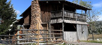 Cassidy Homestead Guest Cabin