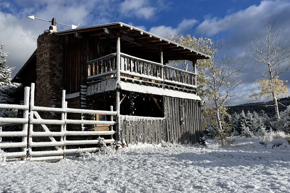 Cassidy Homestead Guest Cabin