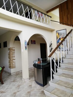 Flat-screen TV - Hotel Terrazas Boutique (San Pedro)