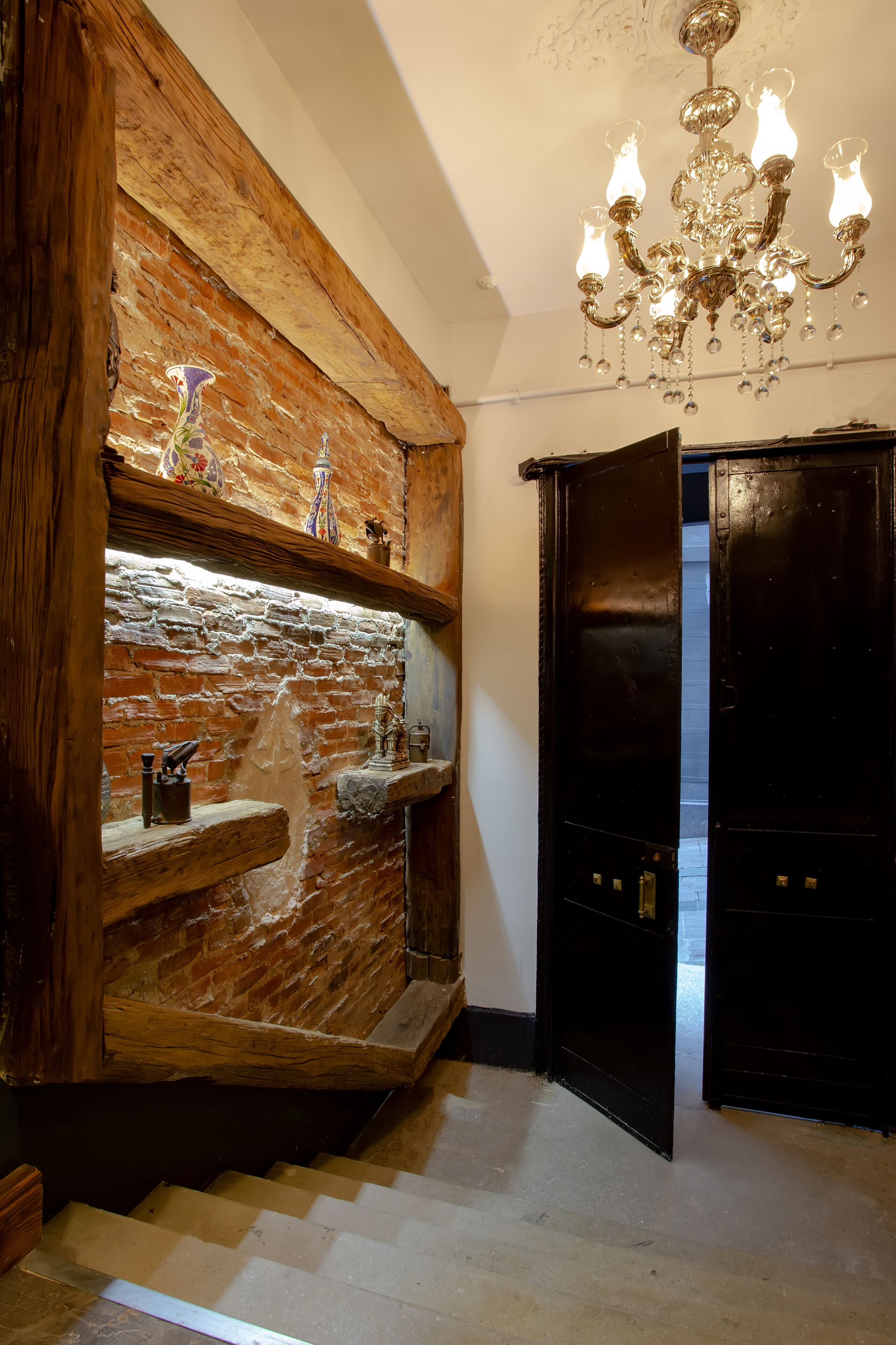 Photo - West Palace Hotel