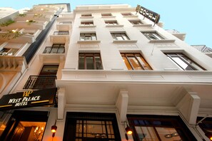 Exterior - West Palace Hotel (Istanbul)