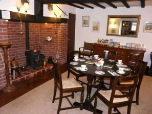 Free daily full breakfast - The Croft (Bridgnorth)