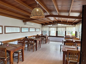 Area banquet outdoor