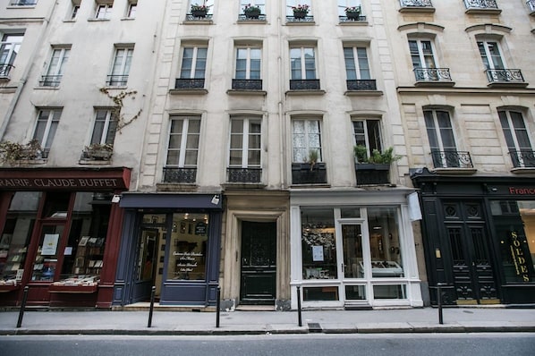 Exterior - Beautiful Paris St Germain des Près (Paris)