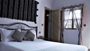 Chambre Double (Casablanca)