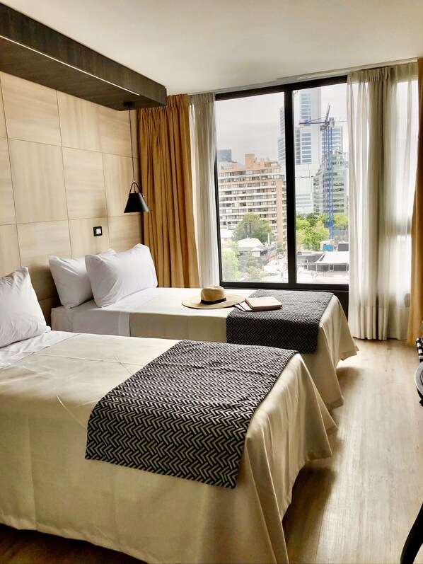 Coffres-forts dans les chambres, bureau