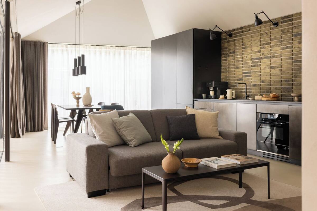 Apartment, Courtyard Area | Living area | Flat-screen TV, Netflix, streaming services