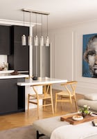 Refrigerador con freezer, microondas, horno, placa de cocina