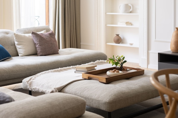 Superior Apartment | Living area | Flat-screen TV, Netflix, streaming services