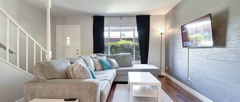 スマートテレビ、Netflix、ストリーミングサービス