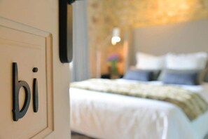 Double or Twin Room | Blackout curtains, soundproofing, iron/ironing board, cots/infant beds
