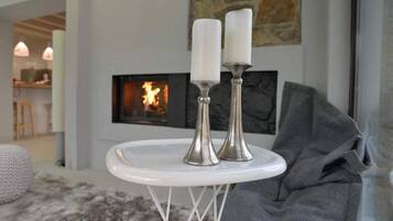 Coin salon dans le hall