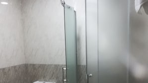 Bathroom shower - wind of baku (Baku)