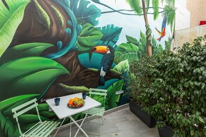 تناول الطعام