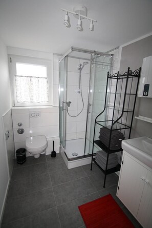 Bathroom - Maisonettewohnung mit großer Terrasse (Karlsruhe)