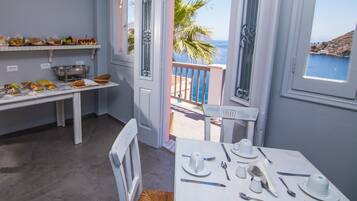 Tägliches inbegriffenes Frühstücksbuffet