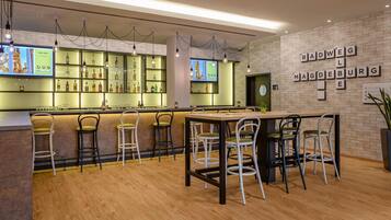 Bar (in der Unterkunft)