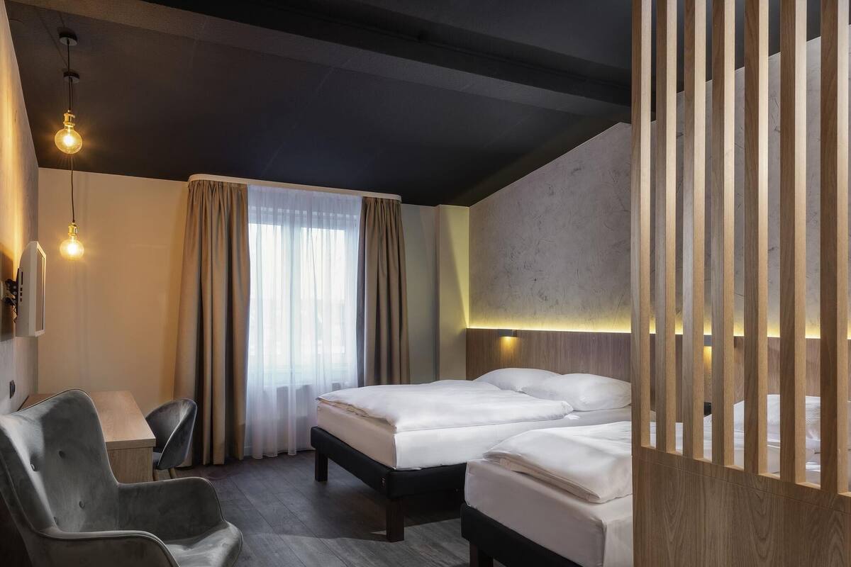 Chambre, 2 lits une place