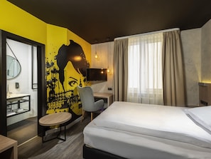 Standard Room, 1 Single Bed | In-room safe, desk, free cots/infant beds, free WiFi