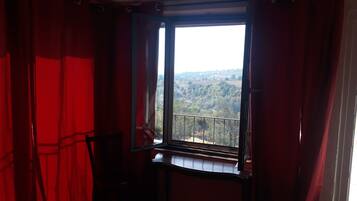 Appartamento, 2 camere da letto, piano elevato (Bellavista) | Vista dalla camera