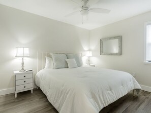 1 bedroom, iron/ironing board, travel cot, free WiFi