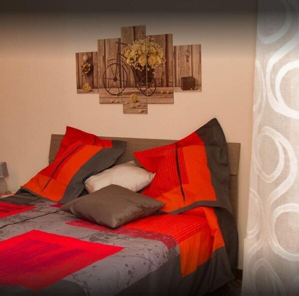 Blackout curtains, soundproofing, iron/ironing board