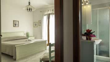 Apartamento, 1 quarto | 1 quarto, individualmente decorados, individualmente mobiliados