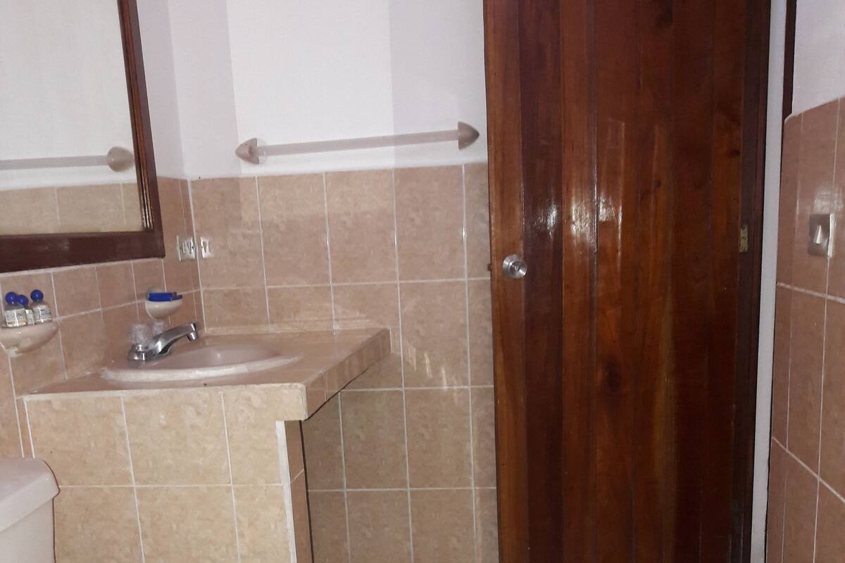 Shower, free toiletries, hair dryer (on request), towels