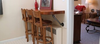 Cowtown Hideout - Støjsvagt, behageligt og malerisk!  Vi håber du nyder dit ophold.