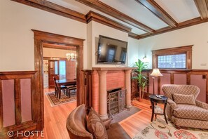 House (4 Bedrooms) | Living room | TV - 4brvictorian Mansionjust North of Downtown (Colorado Springs)