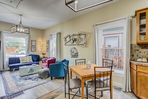 House (1 Bedroom) | Living room | TV - 1BR Modern & Chic Bring Your Bikes and Dog! (Colorado Springs)