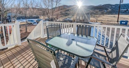 2BR Aptmt Parks Private Deck, Mountain Views!