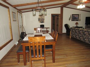 Dining - Welcome to theThe Deer Drop Inn (Hulbert)