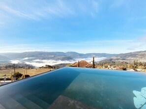 Outdoor pool, sun loungers - BHDouro (Baiao)