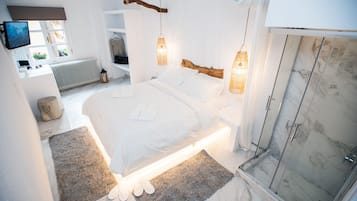 WiFi, bed sheets