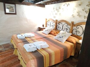 1 habitación y caja de seguridad en la habitación 