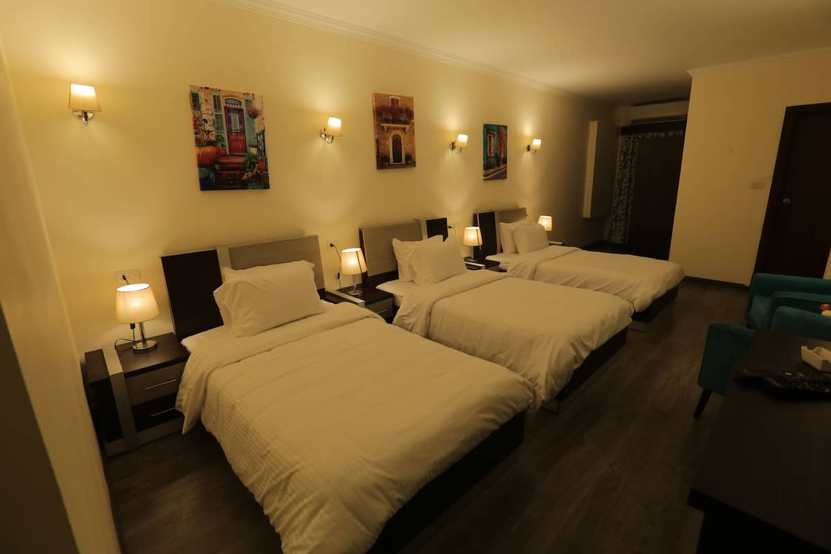 1 bedroom, minibar, in-room safe, desk