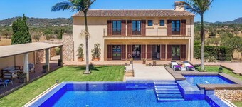 Villa Pletessa Nova - Four Bedroom Villa, Sleeps 8