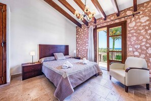 4 多间卧室、WiFi、床单