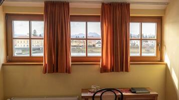 Standard Double Room, River View | Desk, laptop workspace, soundproofing, free WiFi