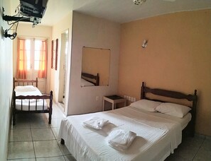 Phòng đơn | Bàn, truy cập Internet không dây miễn phí, bộ trải giường